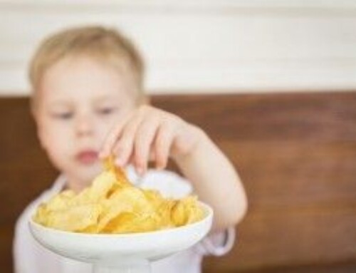 Unas cuantas calorías de más, implicadas en la obesidad infantil
